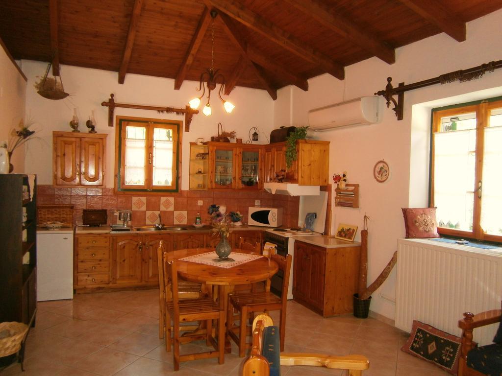 Villa Frias Asprogerakata Camera foto